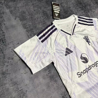 Conjunto Infantil Manchester United 2025/26